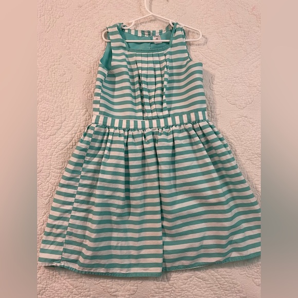 Girls size 7/8 lot tops and dresses - Picture 5 of 7